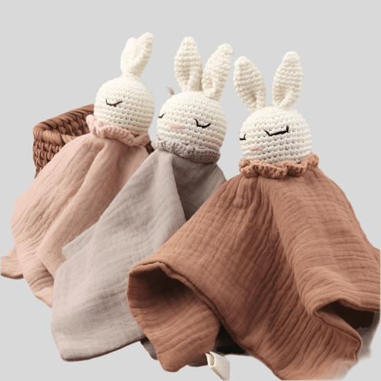 Doudou Bébé Garçon Compagnon Confiance - Peluche Sûre
Doudou-bébé-garçon-complice