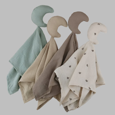 Une doudou pour bébé lune brune