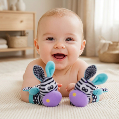 Jouets d’éveil dans une ambiance chaleureuse