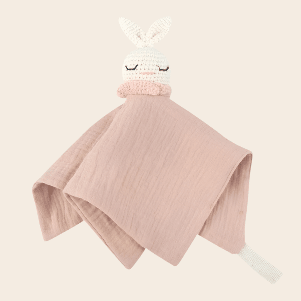 Doudou Bébé Garçon Compagnon Confiance - Peluche Sûre
Doudou-bébé-garçon-white