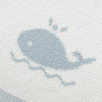 Couverture Bébé Baleine Joyeuse - Coton Naturel
COUVERTURE BEBE baleine logo