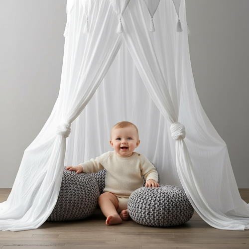 Ciel de lit blanc Bébé sous la tente