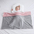 Une couverture douce bebe grise et rose 