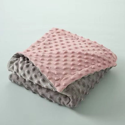 Un couverture douce bebe rose et grise 