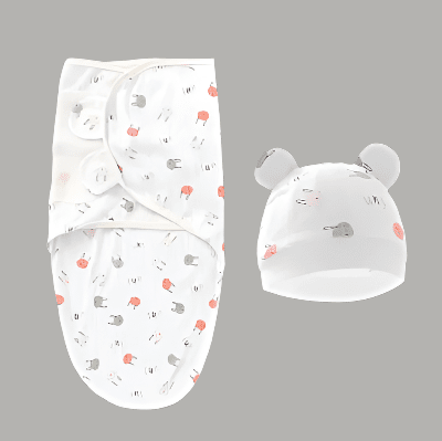 Une couverture emmaillotage bébé lapin 