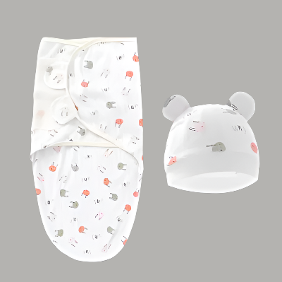 Une couverture emmaillotage bébé lapin 