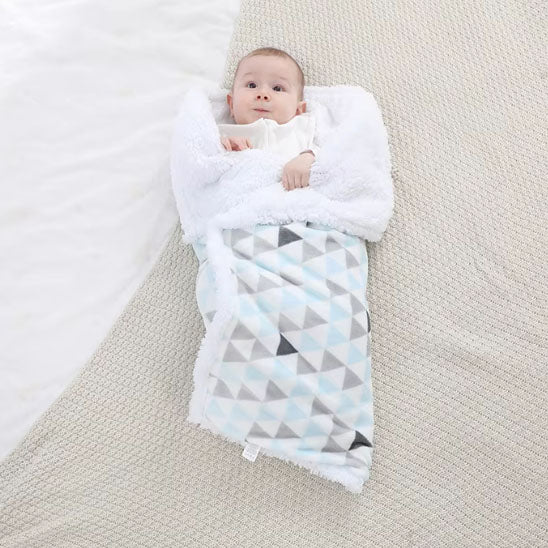 Couverture Bébé Lune de Coton - Douceur & Confort Une couverture douce bébé cocon 