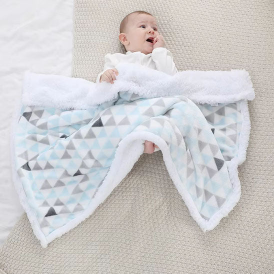 Couverture Bébé Lune de Coton - Douceur & Confort Une belle couverture douce bébé blanche 