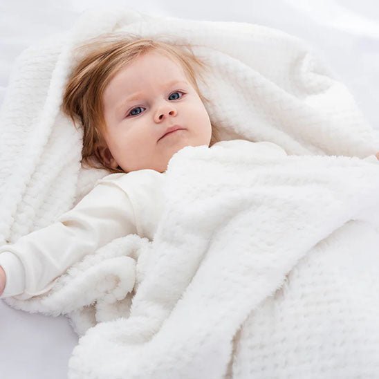 Couverture Bébé Nuage Tendresse - Confort Ultime
Une belle couverture chaude et douce 