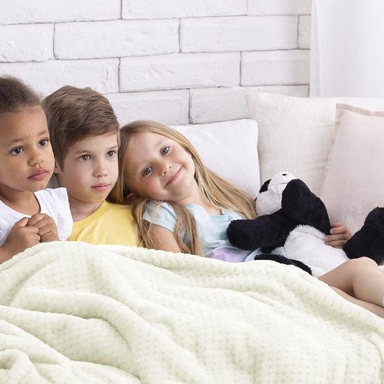Couverture Bébé Nuage Tendresse - Confort Ultime
Une couverture chaude et douce avec des enfants 