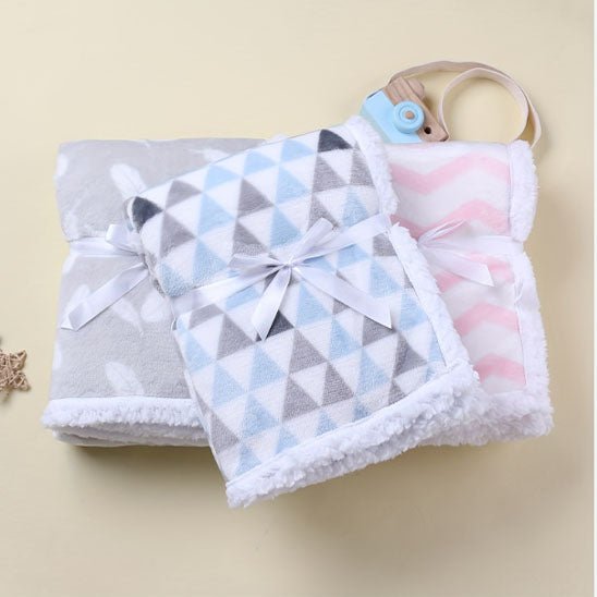 Couverture Bébé Lune de Coton - Douceur & Confort Une couverture douce bébé coloré 