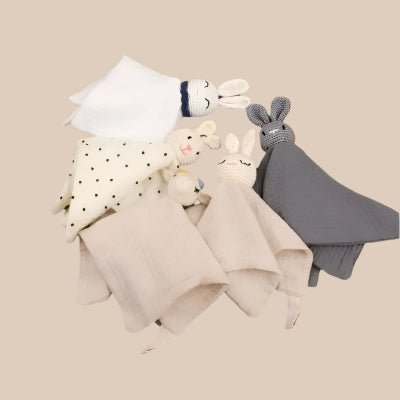 Doudou Bébé Fille Câlin Confiance - Peluche Sécurisante
Doudou-Bébé-Fille-grise