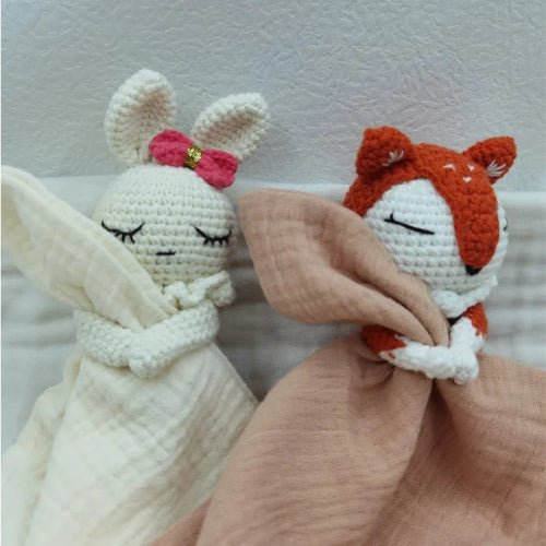 Doudou Renard Lapin Trop Rigolos - Peluche Amusante
Doudou mixte pour bebe lapin
