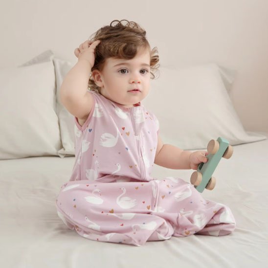 Gigoteuse bébé fille rose avec camion
