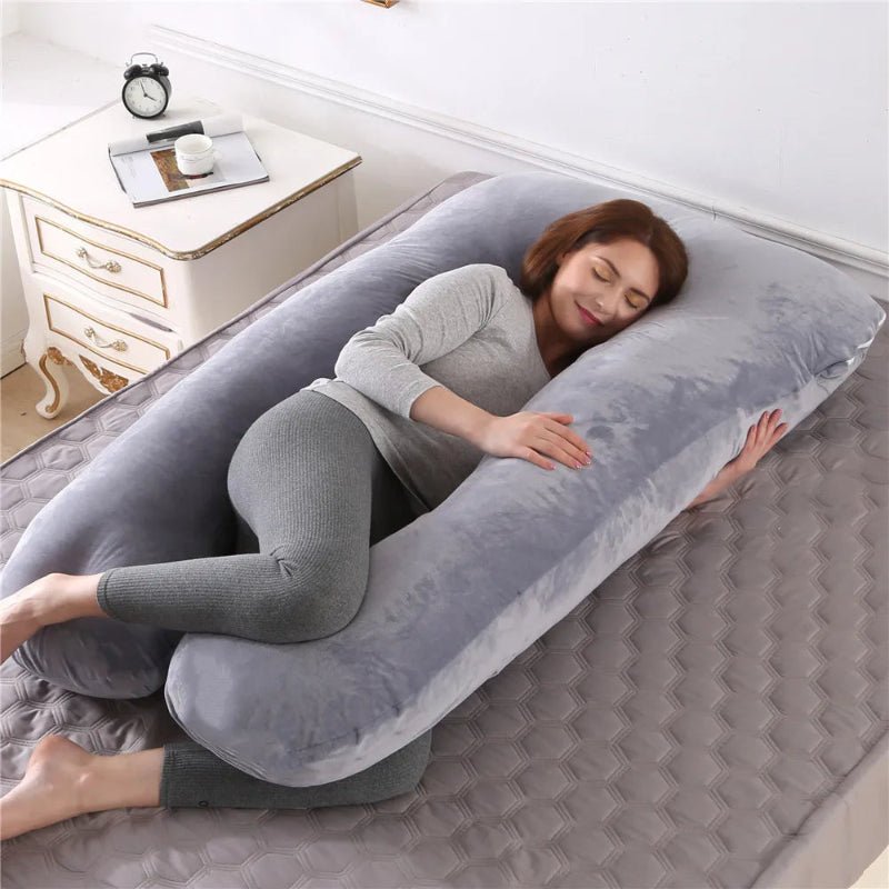 coussin grossesse pour dormir maman qui dort profondemment 