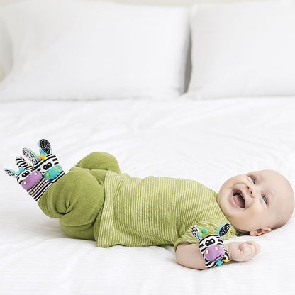 Hochets BEBE souriants et joyeux