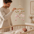Mobile bébé fleure de laine rose