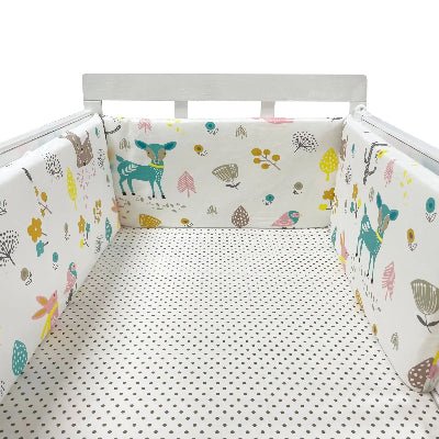 Réducteur de lit bébé cerfs forêts