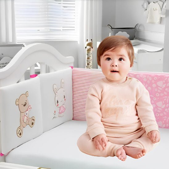 Tour de Lit Bébé Cocon Douillet - Nid Sécurisant
Réducteur de lit bébé roux