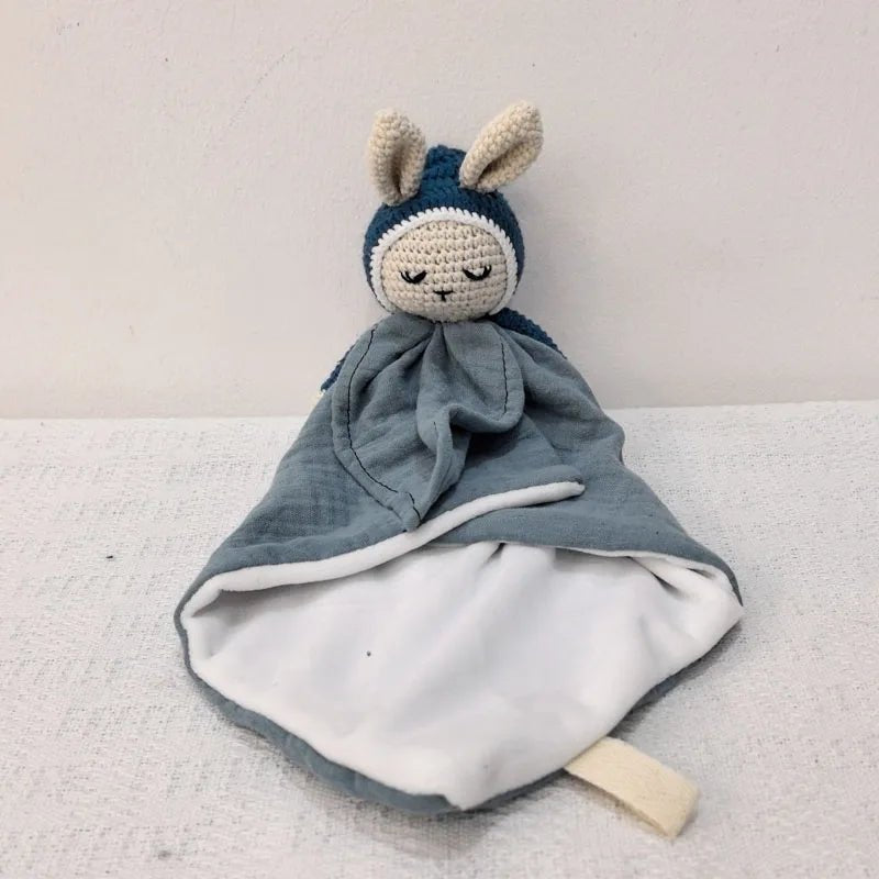 Doudou Bébé Fille Câlin Apaisant - Peluche Enveloppante
Doudou-Bébé-Fille-lapin-bleu