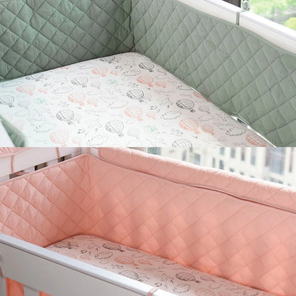 tour de lit bébé vert et rose 