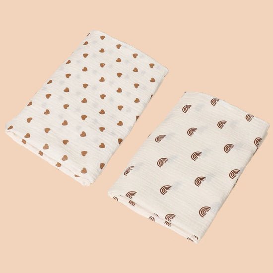 couverture legere bebe duo coeurs et arc en ciel 