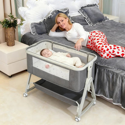 berceau 4 en 1 avec maman sur le cote