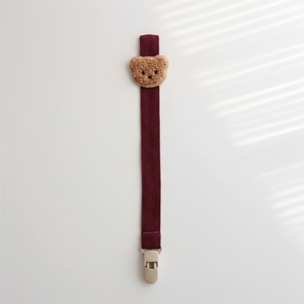 Clip ourson bordeaux fond blanc