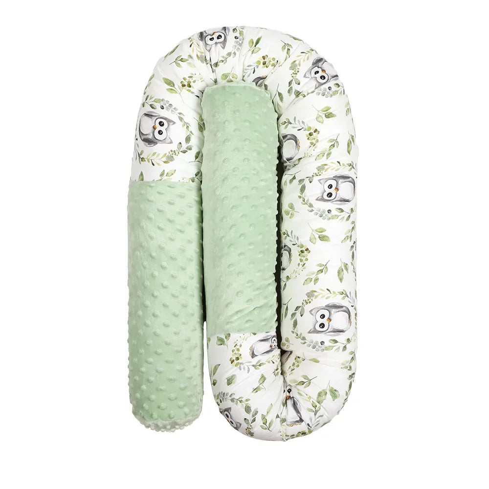 contour de lit de bébé coussin vert Hiboux