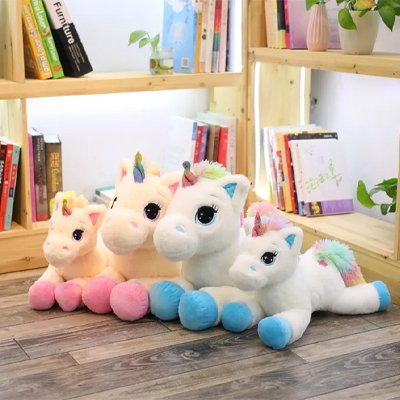 doudou Licorne peluche quatuor