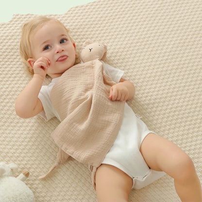 doudou bebe avec son compagnon avec style