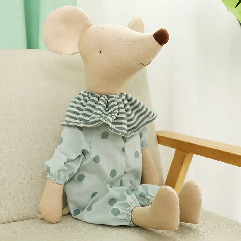 doudou bebe souris solo assis