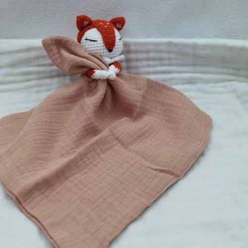 Doudou Renard Lapin Trop Rigolos - Peluche Amusante
doudou enfant fille rouge