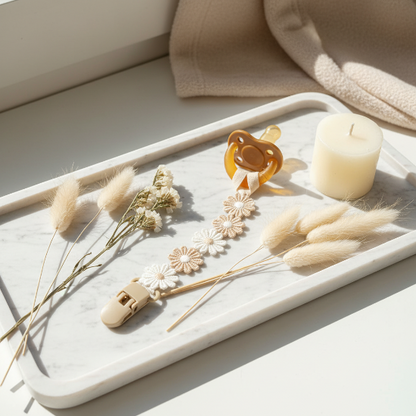attache sucette bebe
Flat lay luxe attache-sucette marguerites
