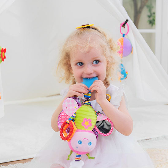 hochet pour bebe papillon et petite fille 