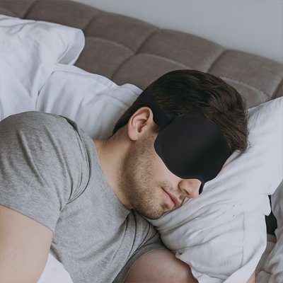Masque de sommeil papa qui dort
