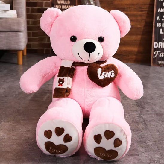 ourson en peluche rose