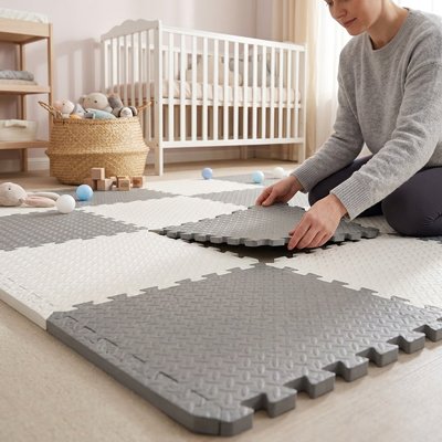 tapis d'éveil bébé montessori maman 