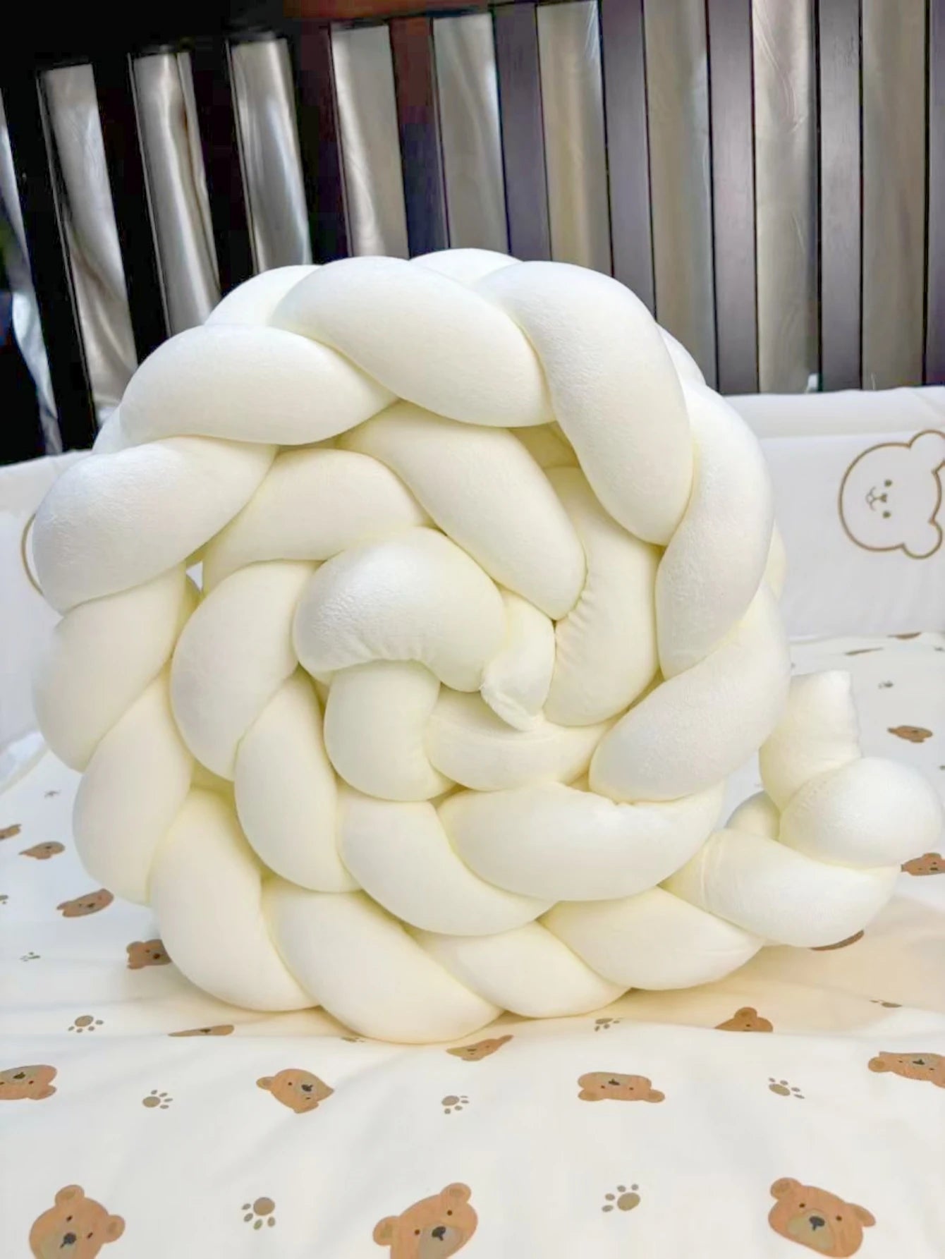 tour de lit bébé tressé blanc 