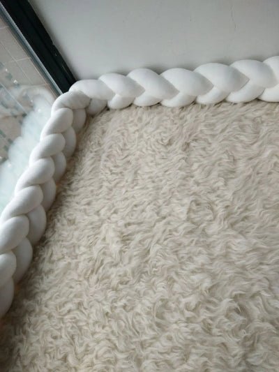 Tour de Lit Tresse Nid Douillet - Cocon Sécurisé
tresse de lit bébé blanc
