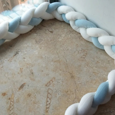 tresse de lit bébé bleu et blanc