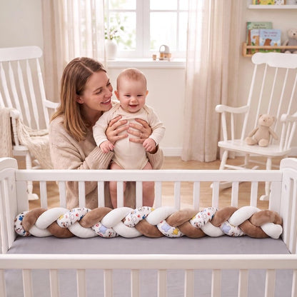 tresse de lit bébé maman et bebe heureux