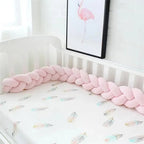 tresse de lit rose avec cadre flamand rose