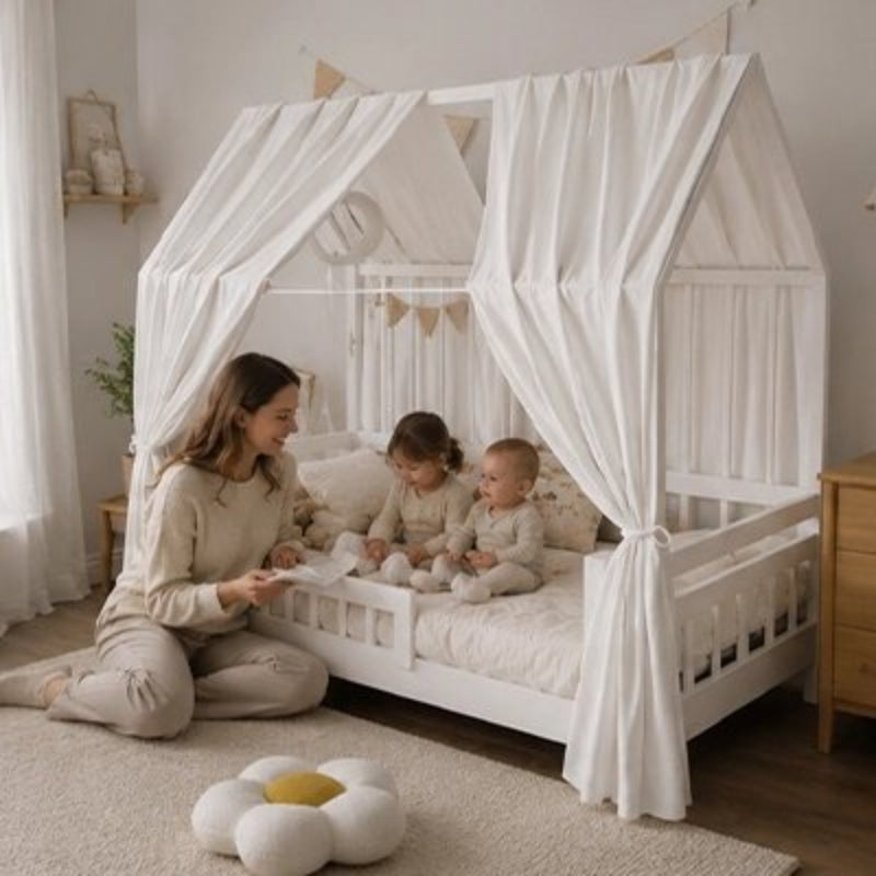  un  Ciel de lit bébé avec maman et rere er soeur  lit bebe baldaquin 