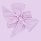 une couverture pour emmaillotage rose