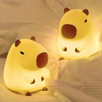 veilleuse sans fil rechargeable veilleuse sans fil rechargeable Veilleuses canard et capybara réunies sr le lit