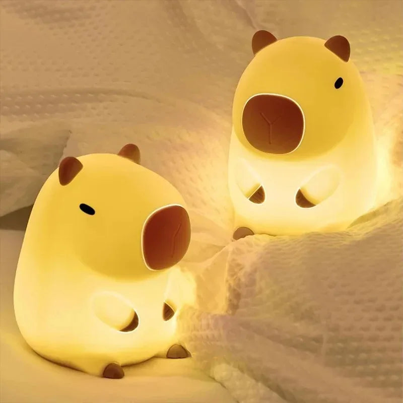 veilleuse sans fil rechargeable veilleuse sans fil rechargeable Veilleuses canard et capybara réunies sr le lit